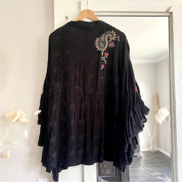 FREE PEOPLE | Black Dottie West Boho Bell Sleeve Kimono Cardi - Picture 2 of 9